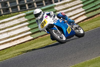 enduro-digital-images;event-digital-images;eventdigitalimages;mallory-park;mallory-park-photographs;mallory-park-trackday;mallory-park-trackday-photographs;no-limits-trackdays;peter-wileman-photography;racing-digital-images;trackday-digital-images;trackday-photos